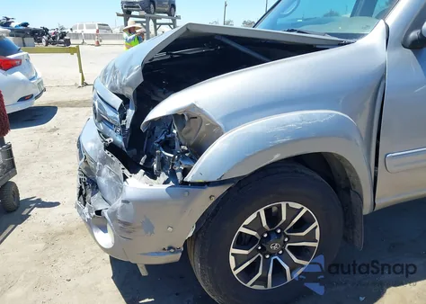 2005 Toyota Tundra Sr5 V8 из США, поврежденный, VIN 5TBET34145S467890